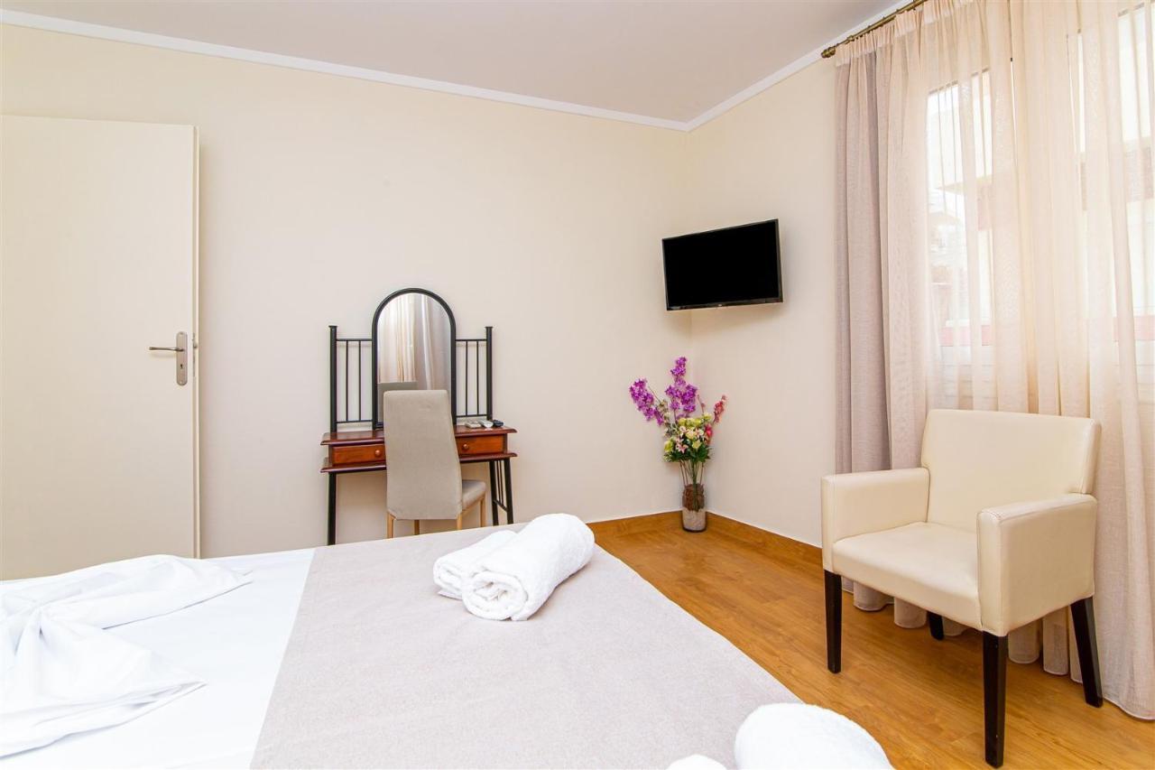 Dermatas Residence Heraklion City Center מראה חיצוני תמונה